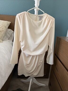 H&M Ivory Long-Sleeve Draped Women’s Dress
